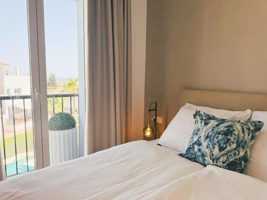Oceanview Luxury Penthouse Apartment Estepona Exterior photo
