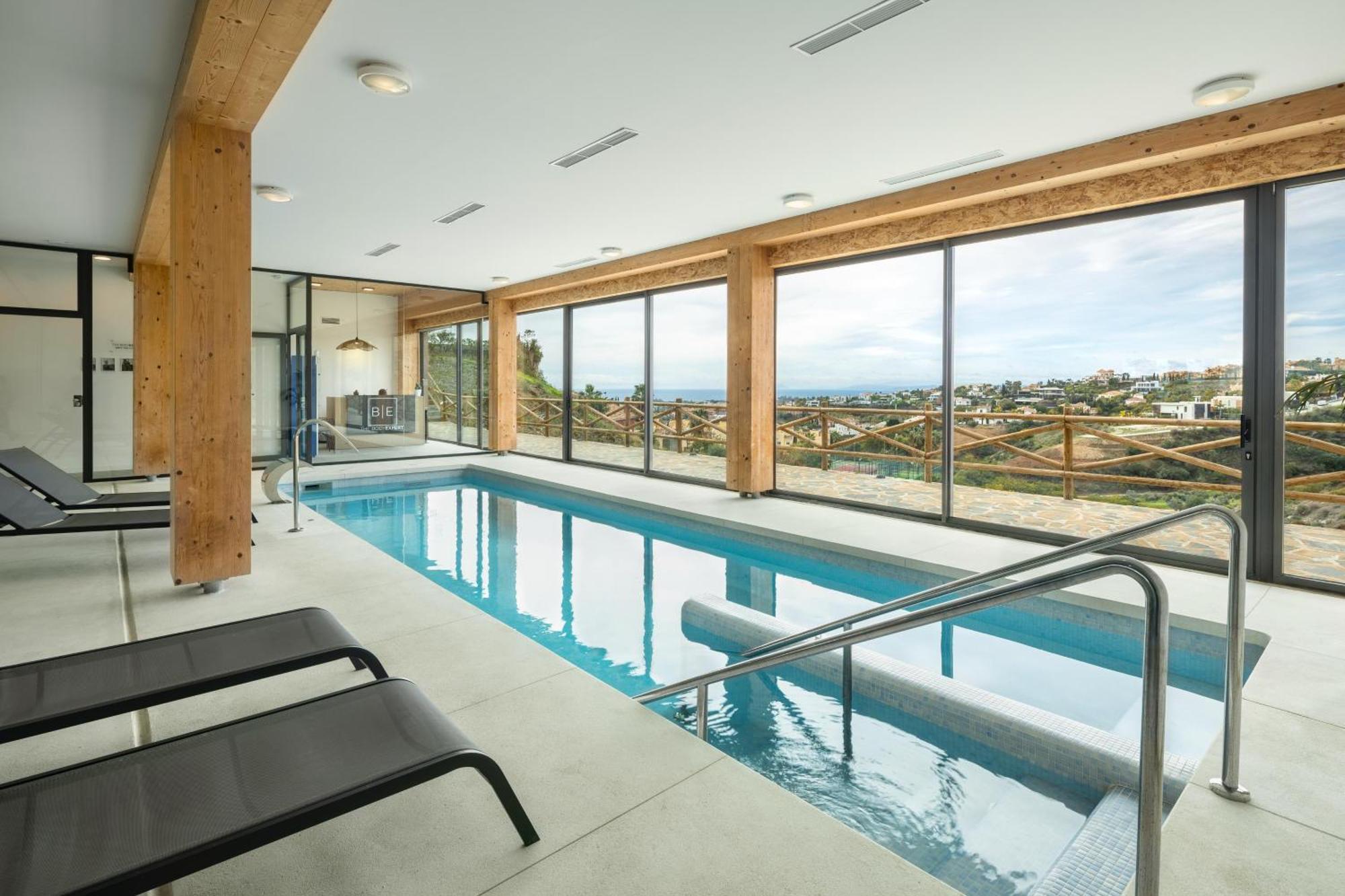 Oceanview Luxury Penthouse Apartment Estepona Exterior photo